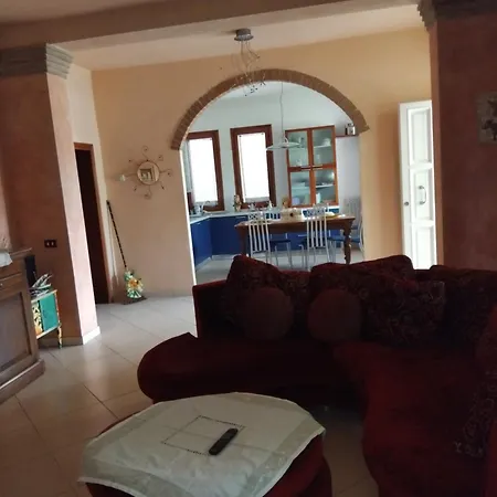 Homestay Casa Cecilia *